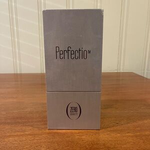 Perfectio Zero Gravity Red Light Wand- purchased from Lionesse